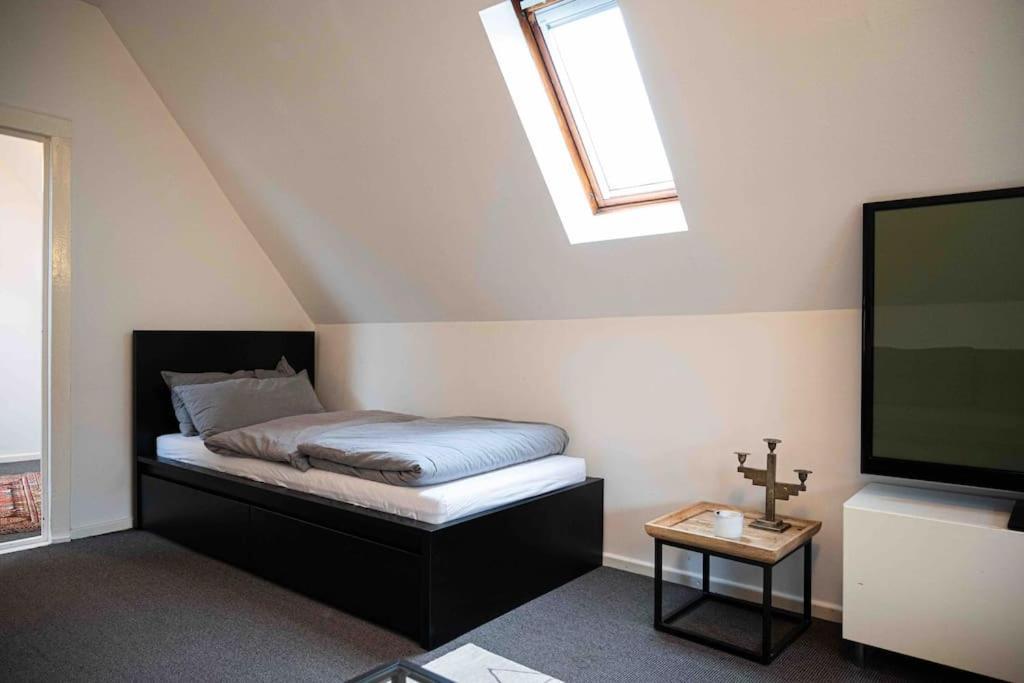 Apartment Im Dg / 5 Min Zur Messe Berlin